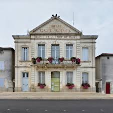 mairie de charroux